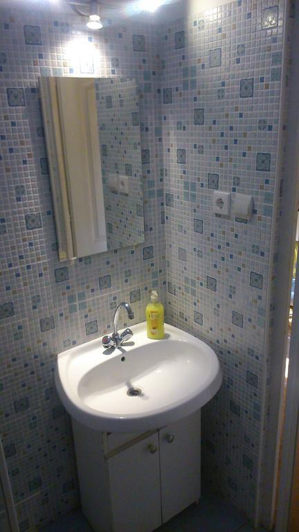 Red Locomotive Apartment Budapest Rom bilde
